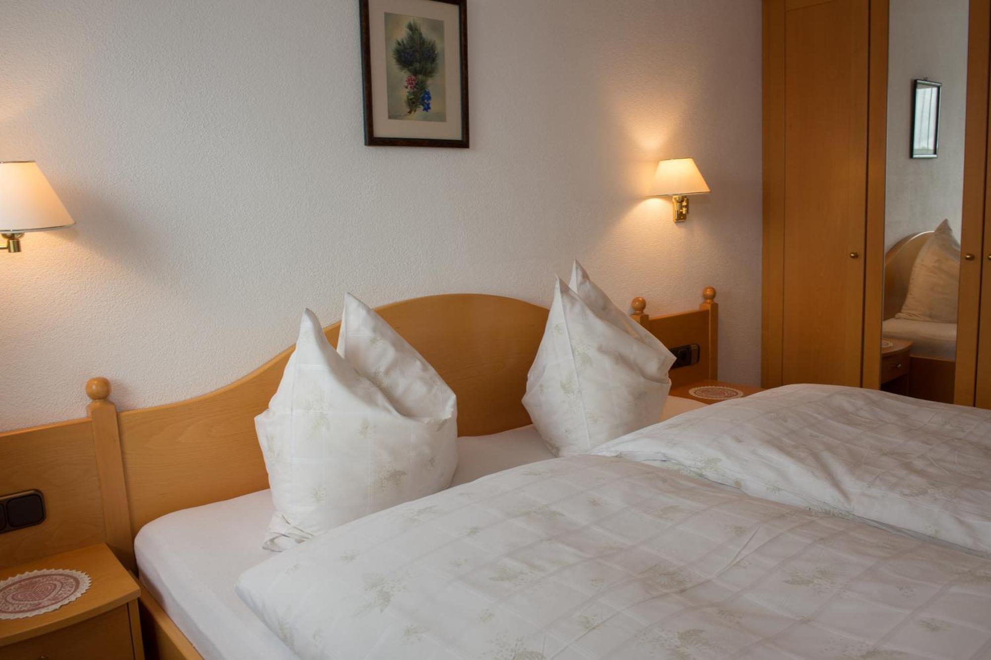 KREUZHOF Seefeld Seefeld in Tirol Zimmer foto